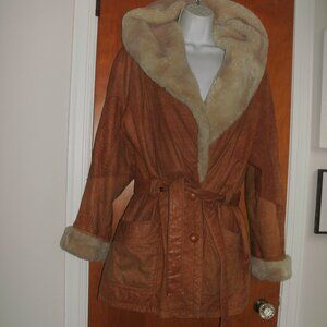 Distressed Chestnut Brown Belted Leather Jacket Coat Faux Fur Hood Collar Cuffs